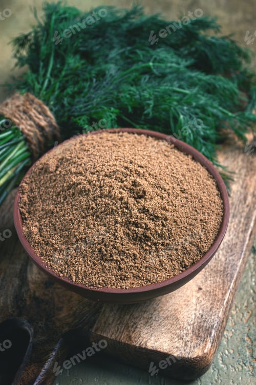 Preview: dried dill, in a ceramic bowl, a bunch of fresh dill, seasoning, top view, no people,