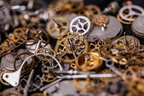 Preview: Gears on the table