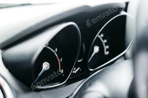 Preview: Dashboard close-up