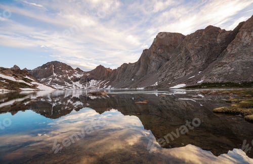 Preview: Wind river range
