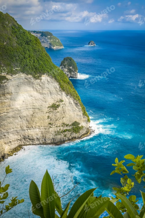 Preview: Paluang Cliff on Nusa Penida Island, Bali, Indonesia