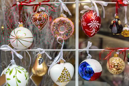 Preview: Christmas decor ball toys shop window showcase display at Prague Czechia. Xmas tree decoration