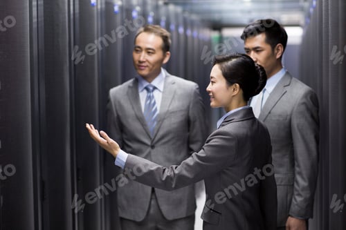 Preview: Business team visiting computer room