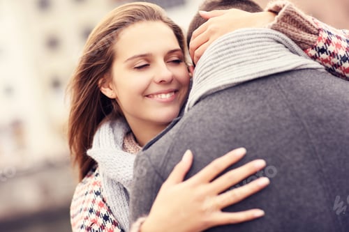 Preview: Woman comforting a man
