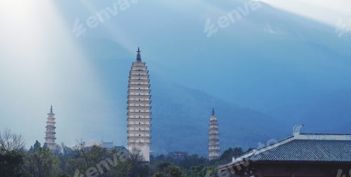 Preview: Three pagodas in Dali