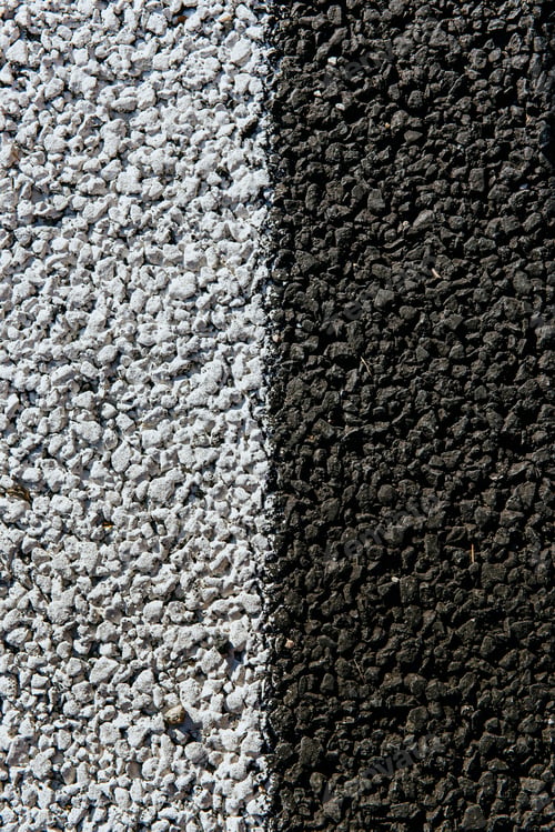 Preview: New asphalt texture with white dashed line.
