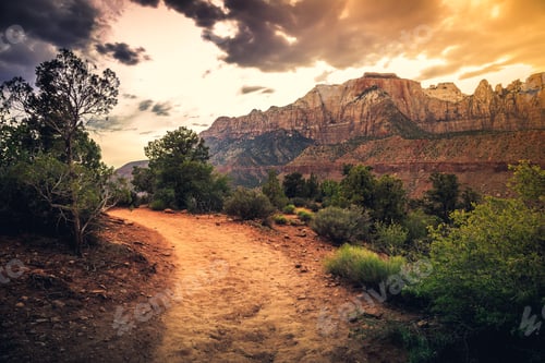 Preview: Zion Trail Sunset, Zion National Park, Utah
