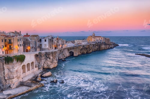 Preview: Vieste - beautiful coastal town in Puglia