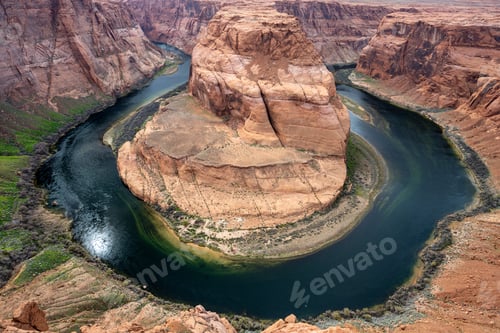 Preview: The famous Horseshoe Bend of the Colorado river