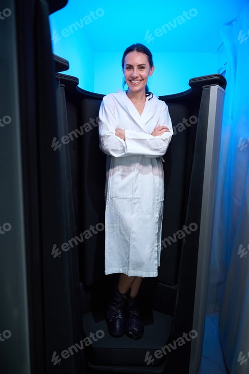 Preview: Woman preparing for rehabilitation procedure in clinic