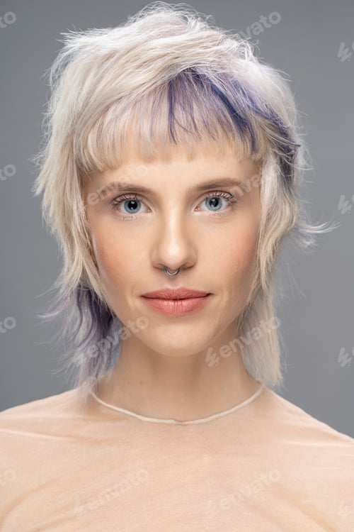 Preview: Close-Up Portrait of Woman with Septum Piercing - Modern and Stylish