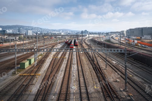 Preview: Railway tracks and trains - Zurich, Switzerland