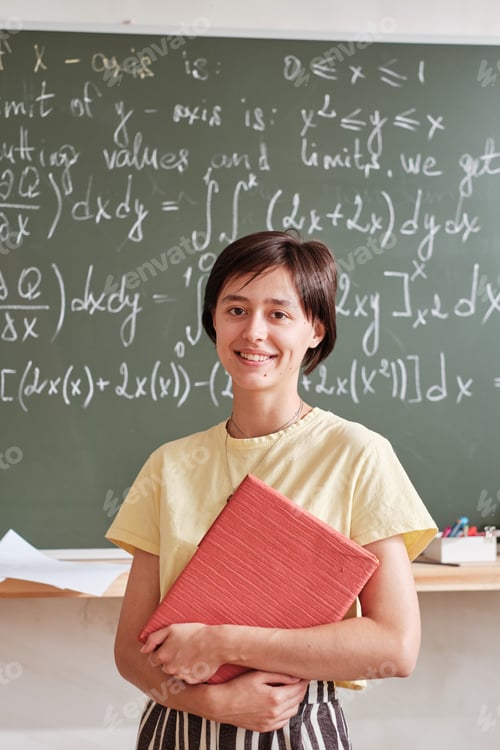 Preview: Teacher teaching at university