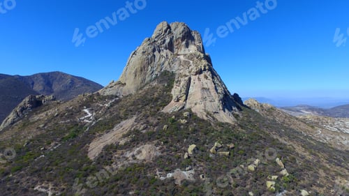 Preview: Peña de Bernal