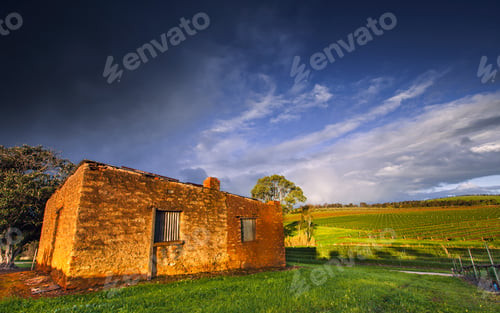 Preview: Old House
