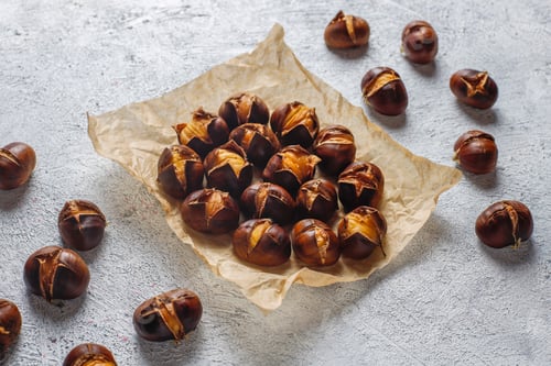Preview: Tasty roasted organic chestnuts.