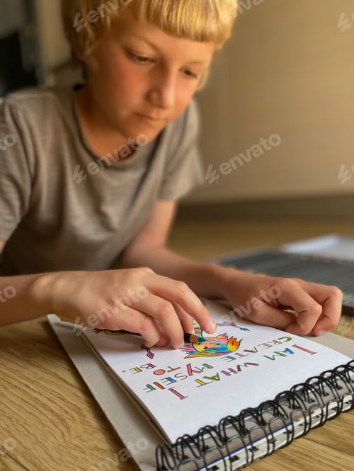 Preview: Boy drawing