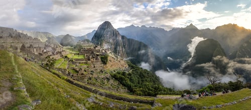 Preview: Panoramic View of Machu Picchu Inca Ruins - Sacred Valley, Peru