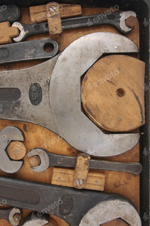 Preview: Wrench Set In Wooden Box