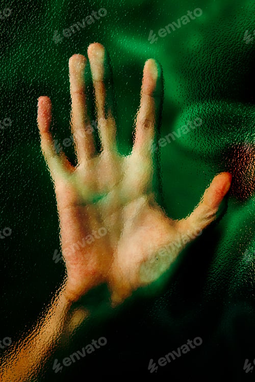 Preview: Infected man dying in self quarantine