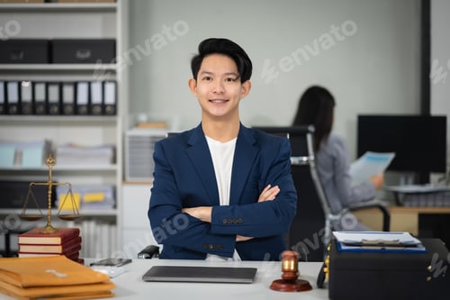 Preview: lawyer or judge welcome to consult with customers Legal and legal services.