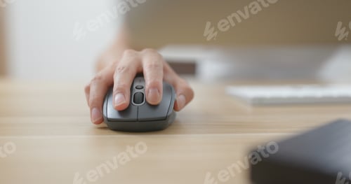 Preview: Woman work on computer in office