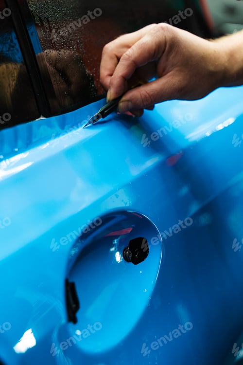 Preview: Sharp blade finishing PPF wrap trimming for clean professional vinyl wrap results