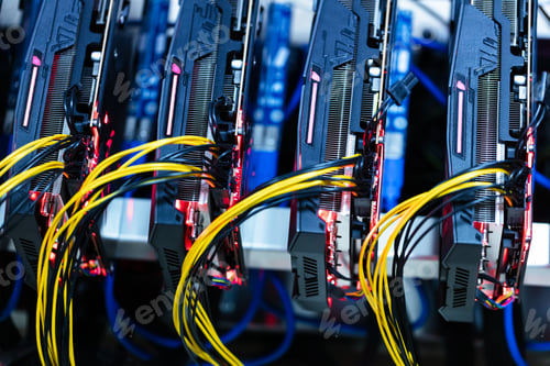 Preview: Bitcoin and cryptocurrency miner - a mining computer