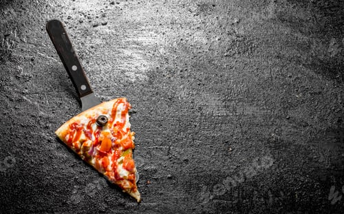Preview: Slice of pizza with tomatoes and salami.