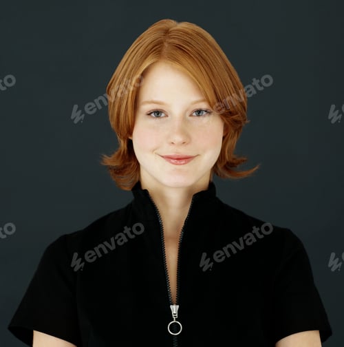 Preview: Young red-headed woman