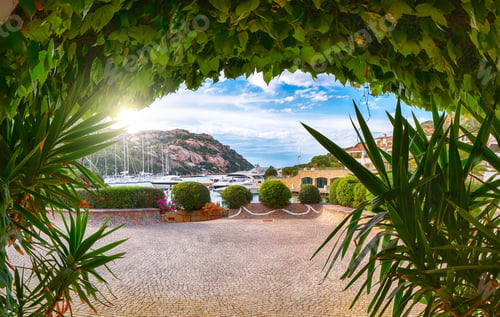 Preview: Awesome view on Palau port from popular travel destination Bear Rock (Roccia dell’Orso).