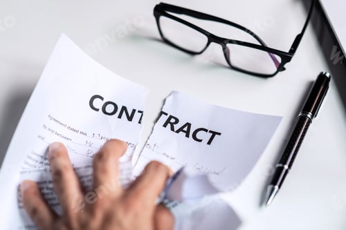 Preview: Business woman tearing contract at her office, Breaking contract concept