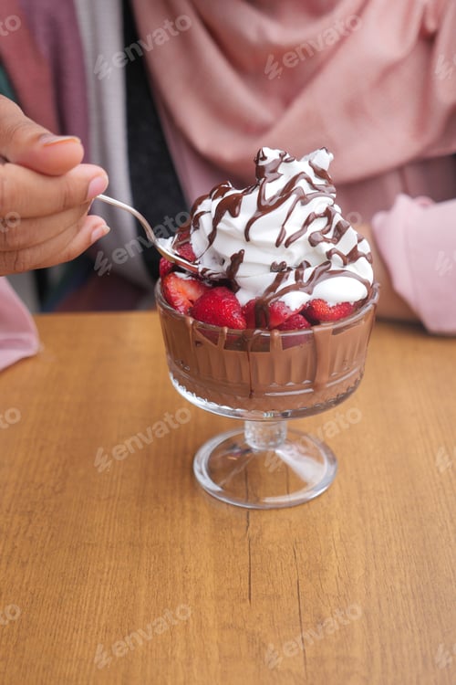 Preview: eating Strawberry chocolate Ice Cream,