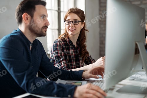 Preview: Picture of architects working together in office