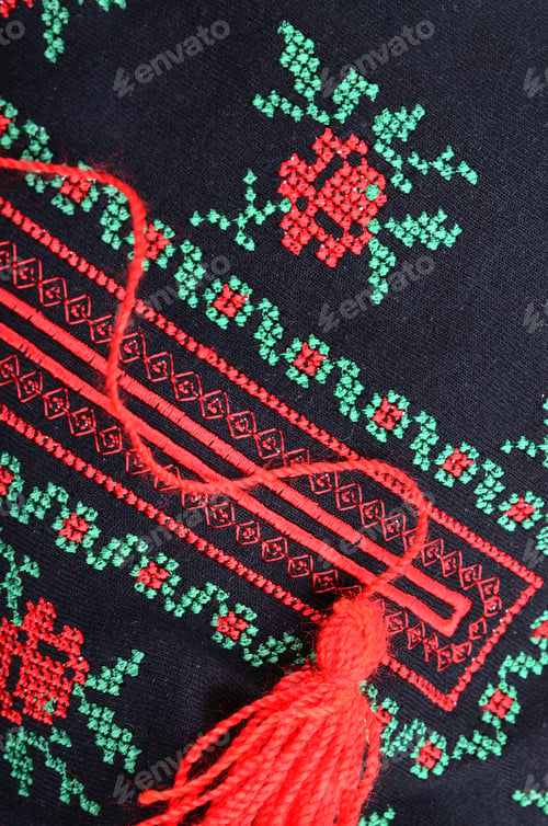 Preview: Traditional ukrainian embroidery