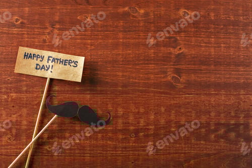 Visualização: Decoração em papel com texto feliz dia dos pais