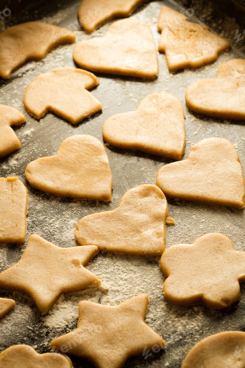 Preview: Cookies on a baking tray ready to bake