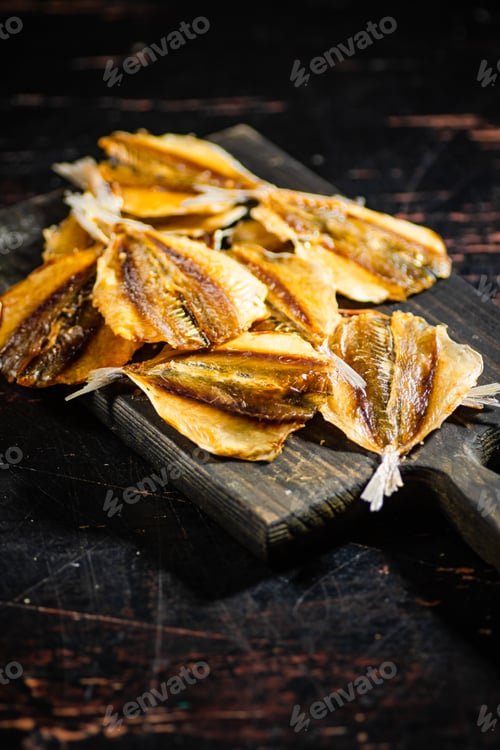 Preview: Dried and salted fish, beer snack.