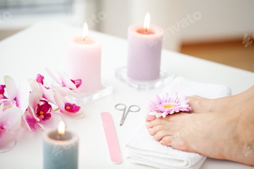 Preview: Female Feet at Spa Salon on Pedicure Procedure.