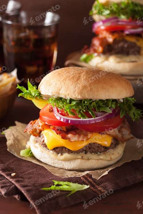 Preview: bacon cheese burger with beef patty tomato onion