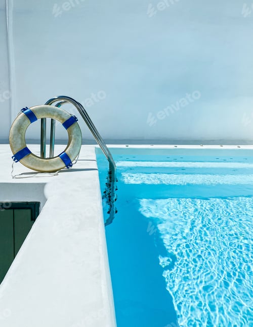 Preview: Pool with steps and life guard buoy ring