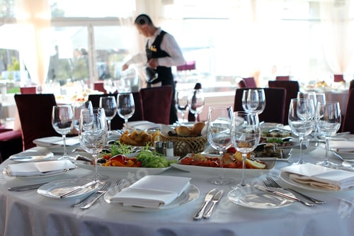 Preview: Banquet table in restaurant