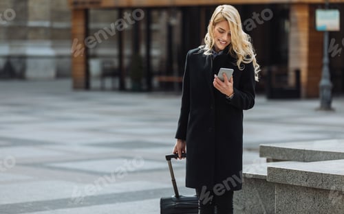 Preview: Staying close and connected