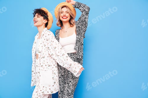 Preview: Two young women in studio