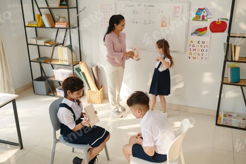 Preview: Kids Learning English Alphabet