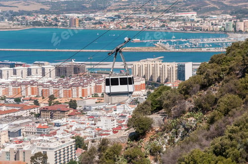 Preview: Cable car in the city of Gibraltar