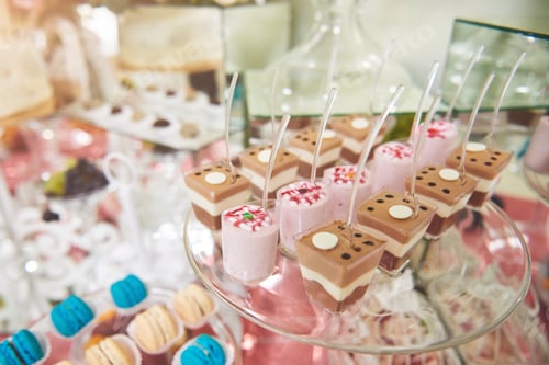 Preview: Delicious sweets on candy buffet