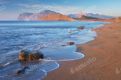 Preview: Sunny morning on the sea