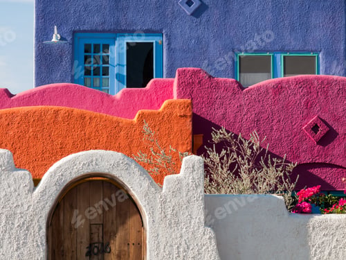 Preview: Fence of colorful house on street