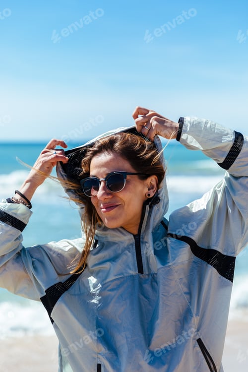 Preview: Portrait of young woman with glasses